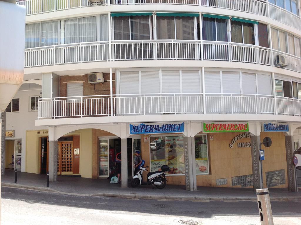 Appartamento Edificio Aries Benidorm Esterno foto
